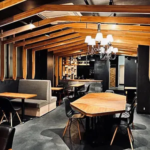 Auberge de jeunesse Namba Hive, Ōsaka